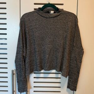H&M Dolman Style Turtle Neck Size Medium in Marled Grey